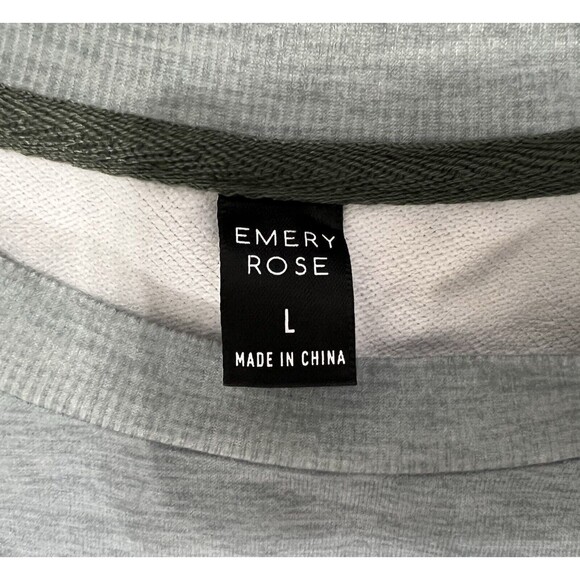 Emery Rose Sweatshirt Womens Large Aztec Western Pullover Cowgirl Graphic Rodeo - Picture 4 of 12